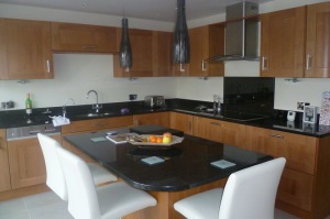 Beautiful bespoke contemporary kitchen in Beaconsfield